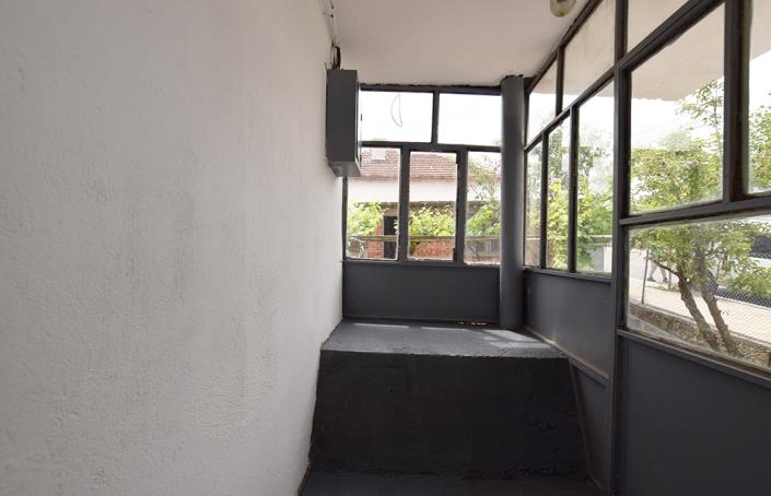 Image No.17-2 Bed House for sale