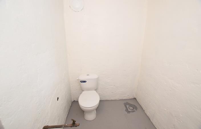 Image No.34-2 Bed House for sale