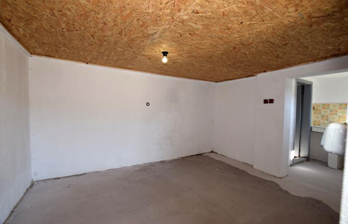 Image No.25-3 Bed House for sale