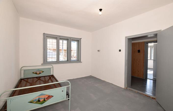 Image No.36-3 Bed House for sale