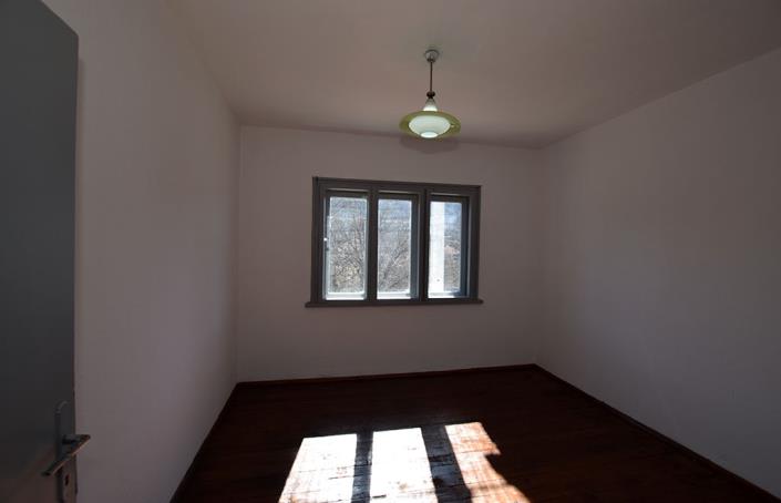 Image No.44-3 Bed House for sale