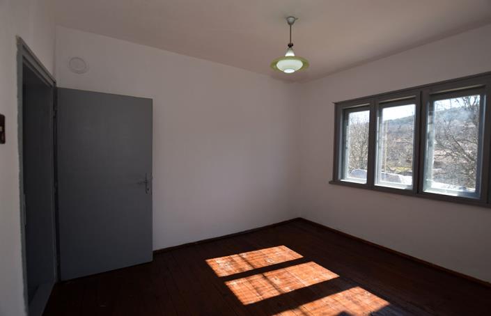 Image No.45-3 Bed House for sale