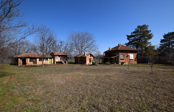 Image No.10-1 Bed House for sale