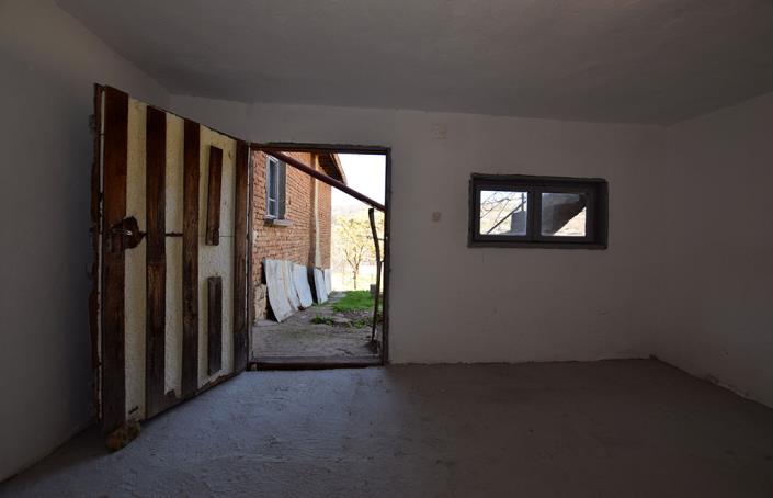 Image No.30-3 Bed House for sale