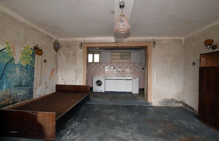 Image No.24-3 Bed House for sale