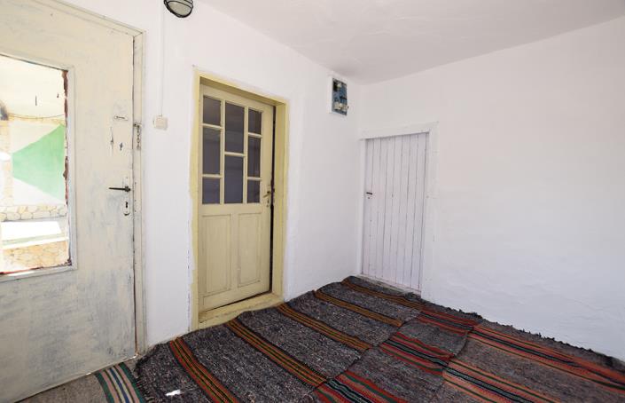 Image No.18-2 Bed House for sale