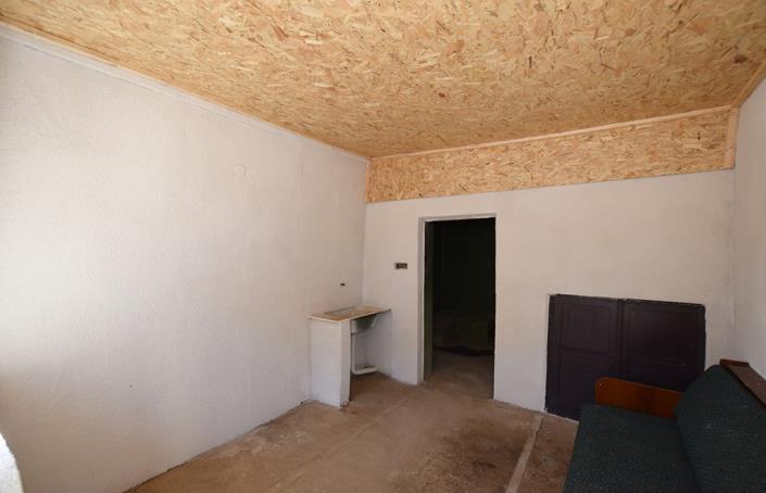 Image No.33-2 Bed House for sale