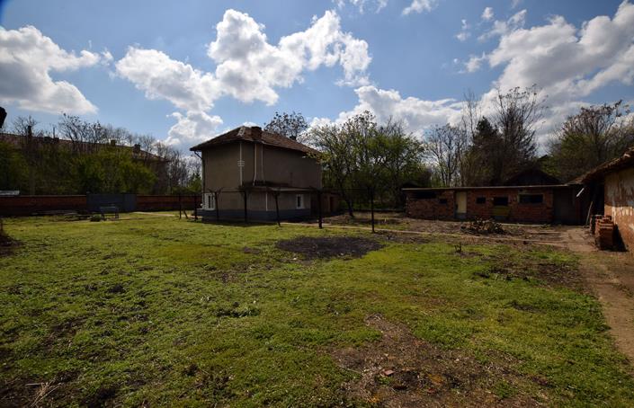 Image No.18-3 Bed Hotel for sale