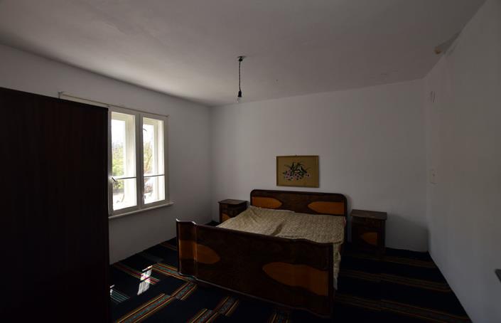 Image No.48-3 Bed Hotel for sale