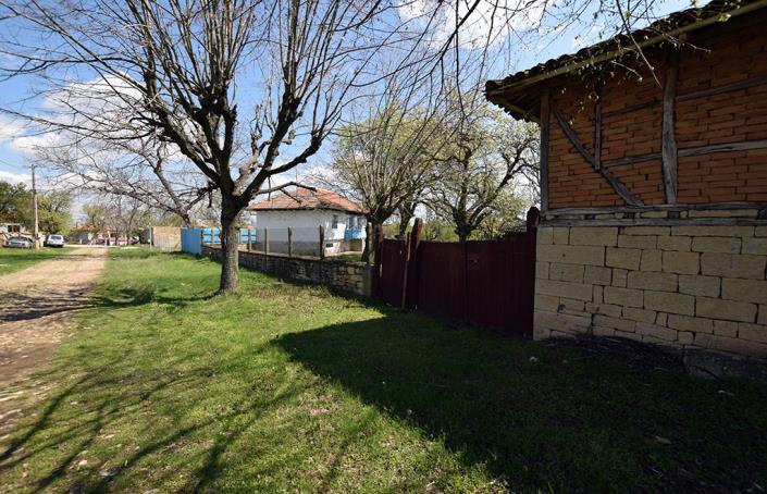 Image No.4-2 Bed House for sale