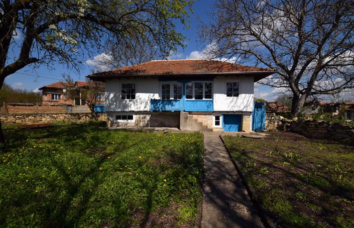 Image No.14-2 Bed House for sale