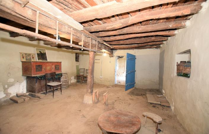 Image No.26-2 Bed House for sale