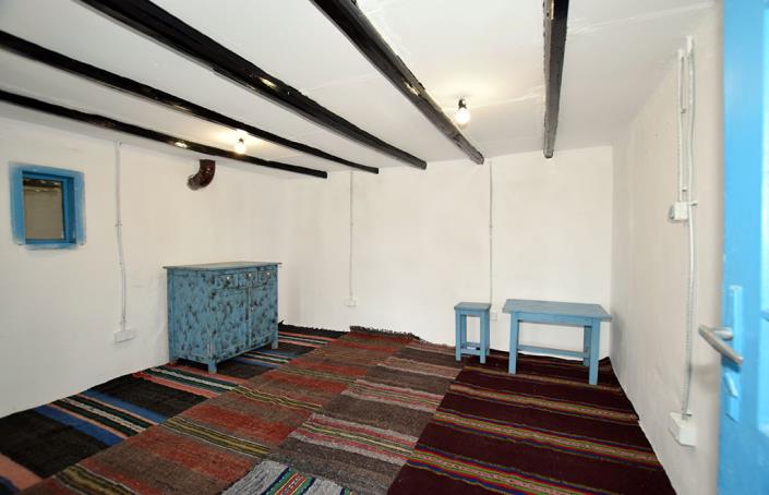 Image No.37-2 Bed House for sale