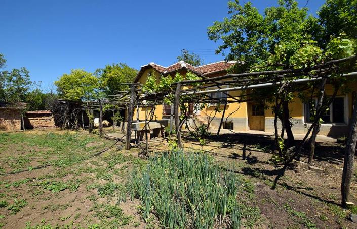 Image No.12-3 Bed House for sale