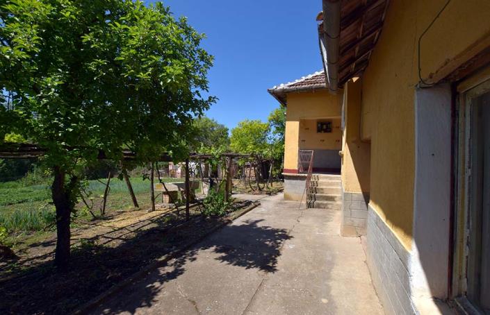 Image No.19-3 Bed House for sale