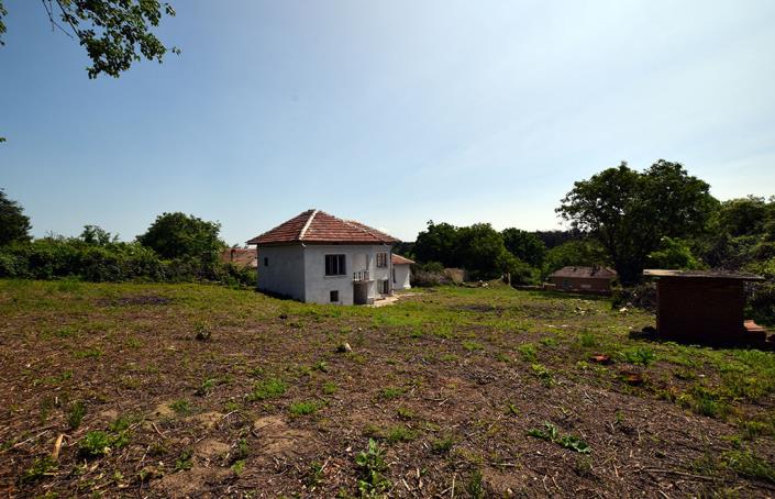 Image No.10-3 Bed House for sale