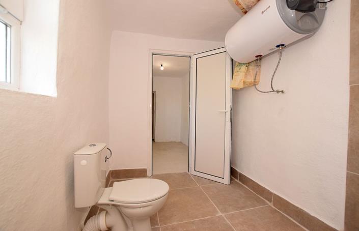 Image No.33-2 Bed House for sale