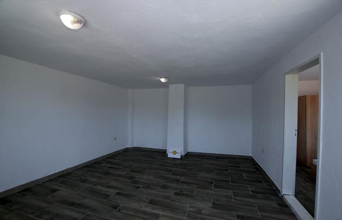 Image No.18-1 Bed House for sale