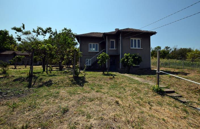 Image No.10-4 Bed House for sale