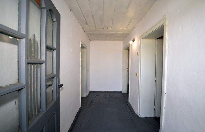 Image No.20-4 Bed House for sale