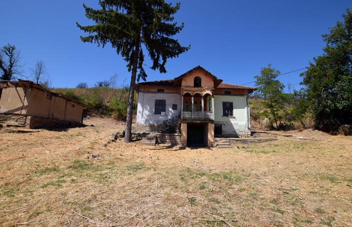 Image No.8-2 Bed House for sale