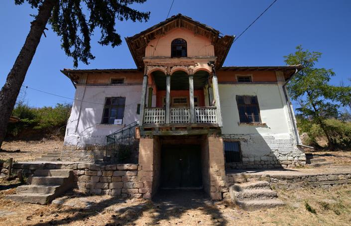 Image No.24-2 Bed House for sale