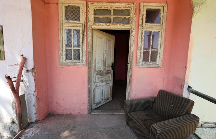 Image No.34-2 Bed House for sale