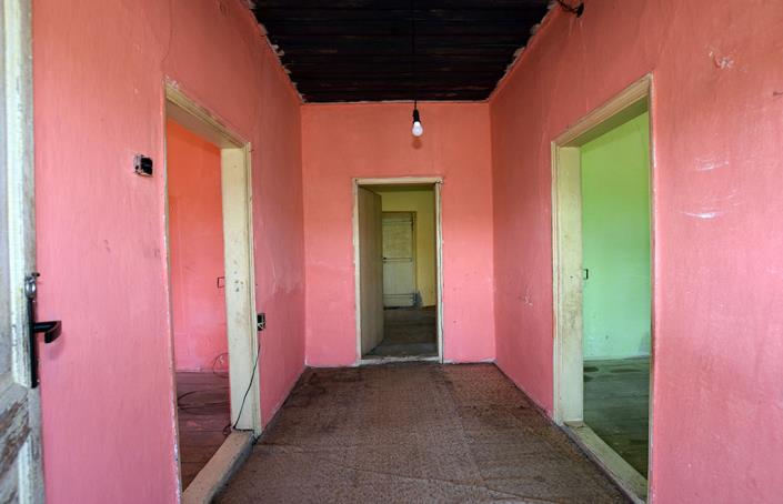 Image No.35-2 Bed House for sale