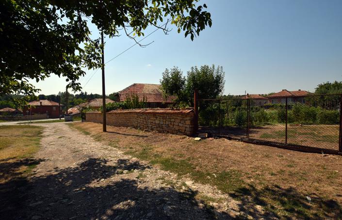 Image No.8-1 Bed House for sale