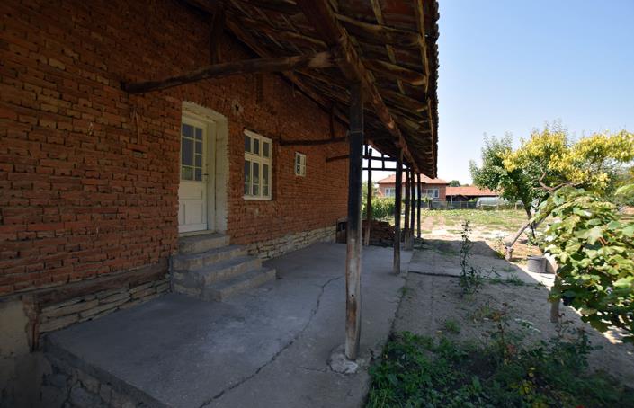 Image No.10-1 Bed House for sale