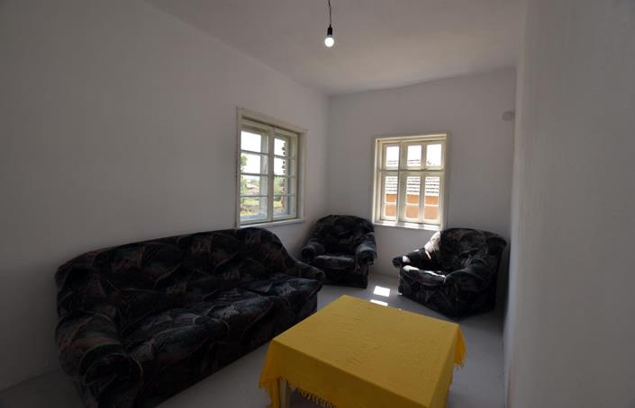 Image No.21-1 Bed House for sale