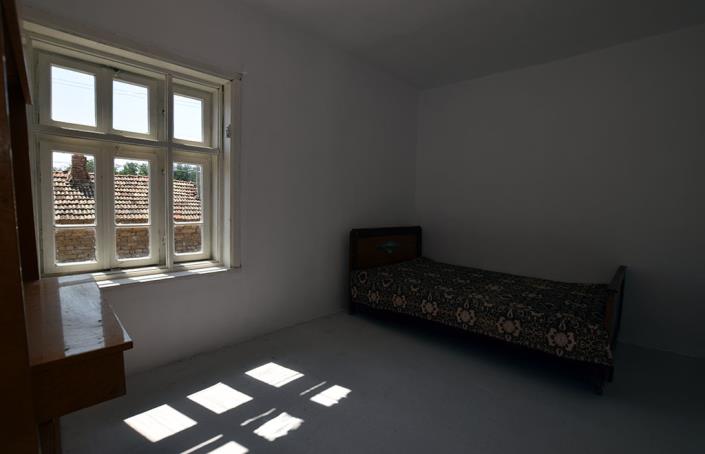 Image No.25-1 Bed House for sale