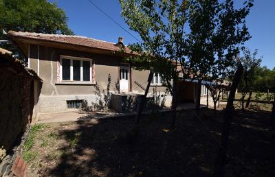 Pay-Monthly-Bulgaria--Mowlem--Slomer--BROTHERS-HOUSE--12