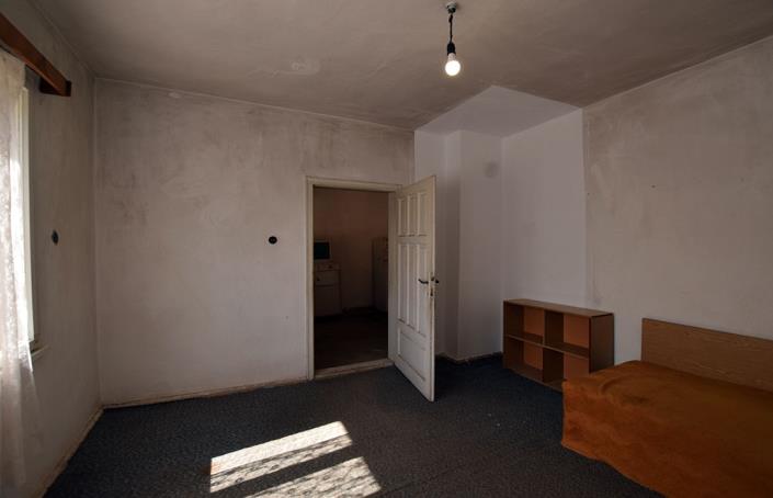 Image No.30-4 Bed House for sale