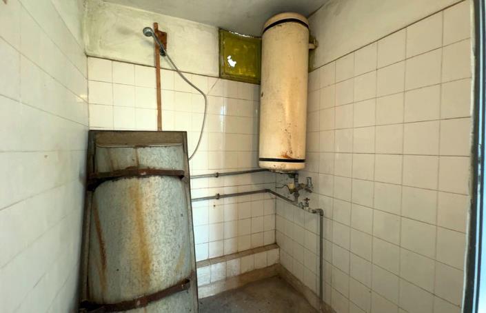 Image No.32-2 Bed House for sale