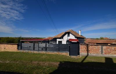 PAY-MONTHLY-HOMES--MOWLEM-BULGARIA--KARAISEN--BELLA-HOUSE--2