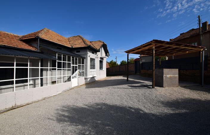 Image No.9-3 Bed House for sale