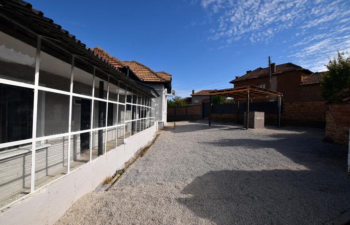 Image No.10-3 Bed House for sale