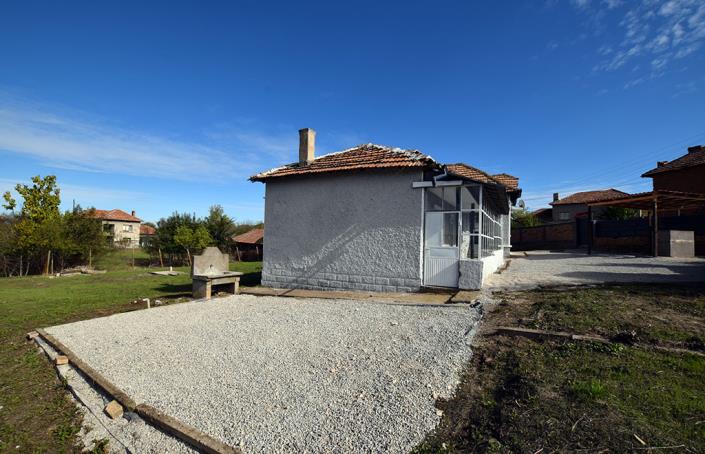 Image No.11-3 Bed House for sale