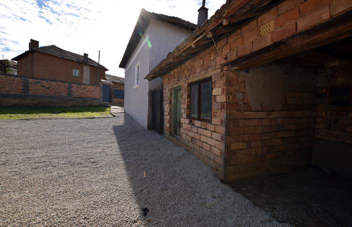 Image No.16-3 Bed House for sale