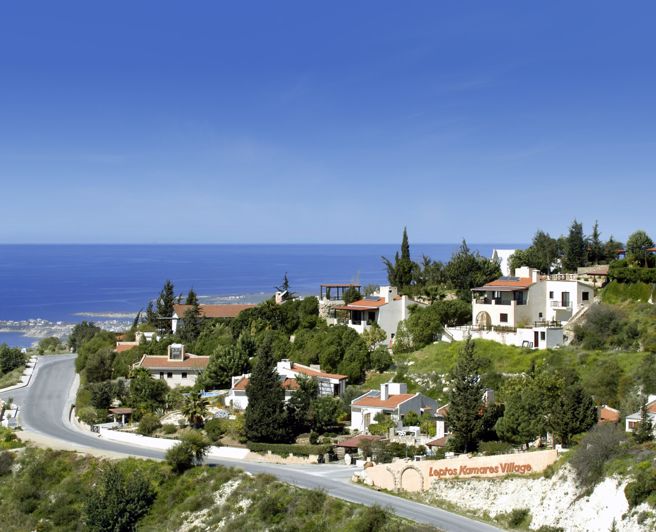 Image No.5-2 Bed House for sale