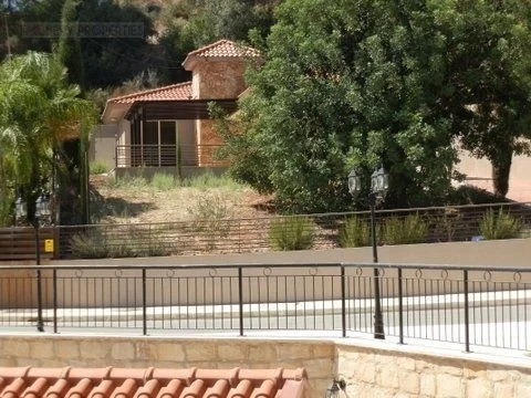 Image No.12-3 Bed House for sale