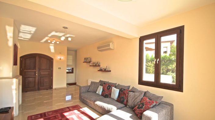 Image No.8-4 Bed Villa for sale