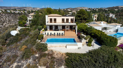 4 Bed Villa for sale
