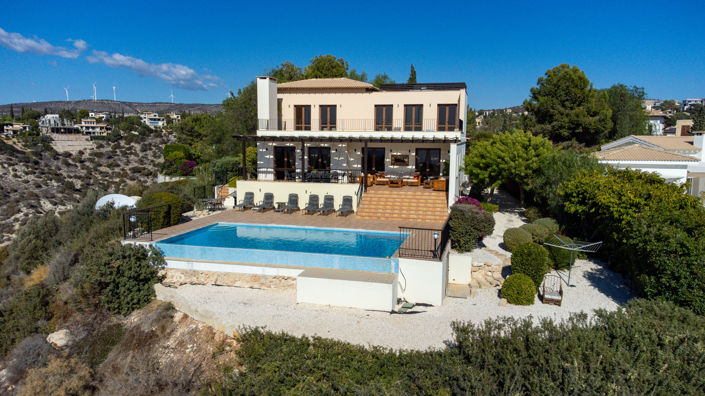 Image No.2-4 Bed Villa for sale