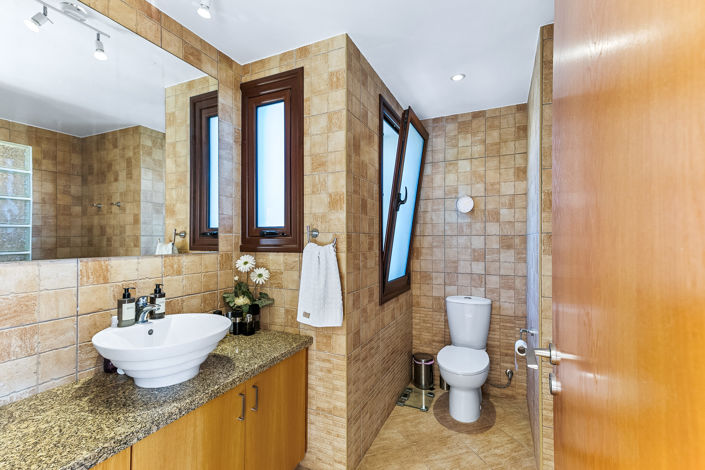 Image No.27-4 Bed Villa for sale