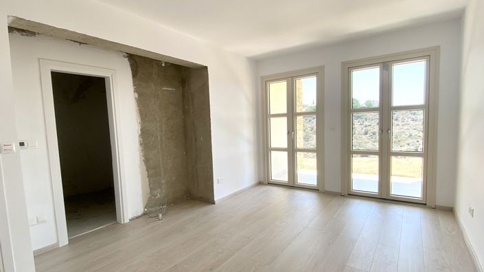 Image No.11-3 Bed Villa for sale