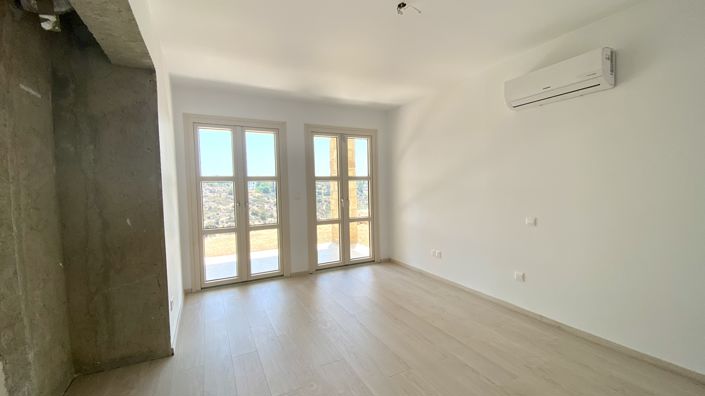 Image No.12-3 Bed Villa for sale