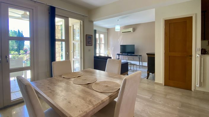 Image No.2-2 Bed Villa for sale