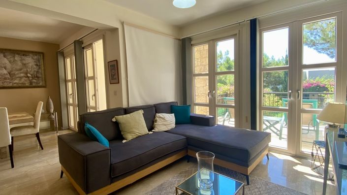 Image No.4-2 Bed Villa for sale